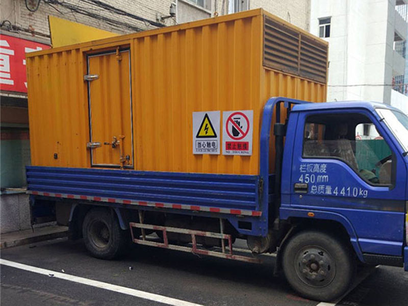 凤山租赁发电机-夏天柴油发电机组租赁高温的原因及解决方法