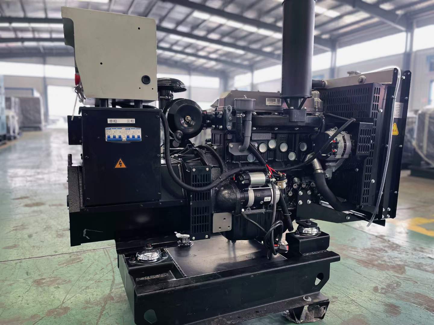 凤山如何降低电感性负载对发电机的影响？