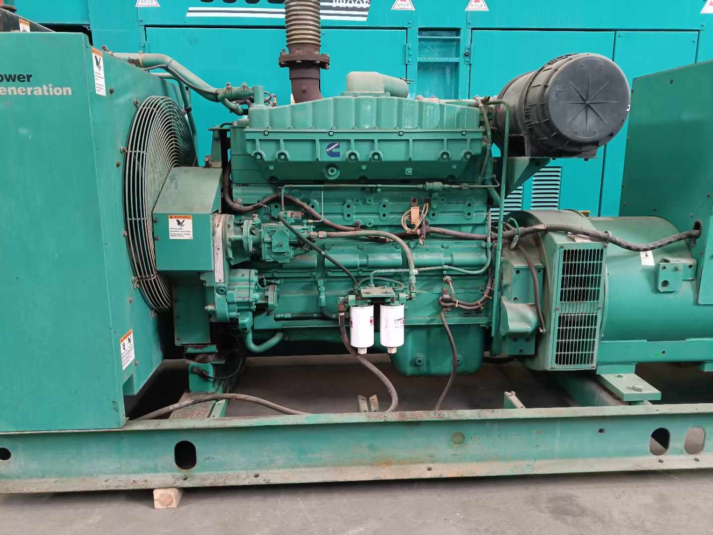 凤山过载会对 600kW 柴油发电机组造成哪些损害？