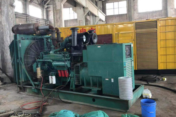 凤山发电机组的空气滤清器应该如何保养？