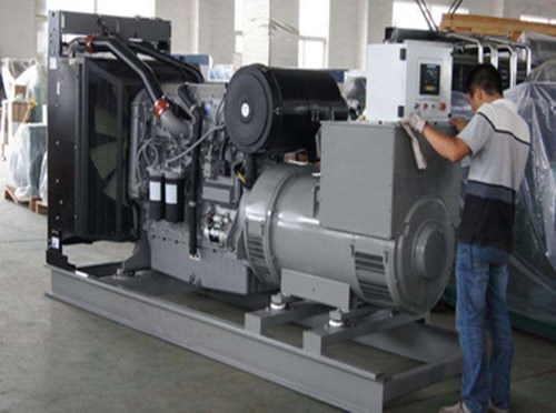 凤山柴油发电机组和储能设备配合使用的案例