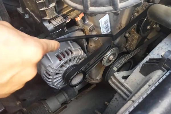 凤山转速传感器的工作原理是什么？